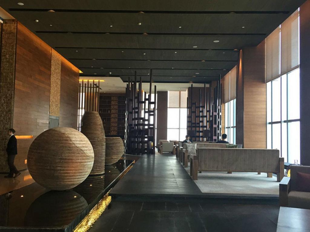 Aoluguya Hotell Harbin Exteriör bild